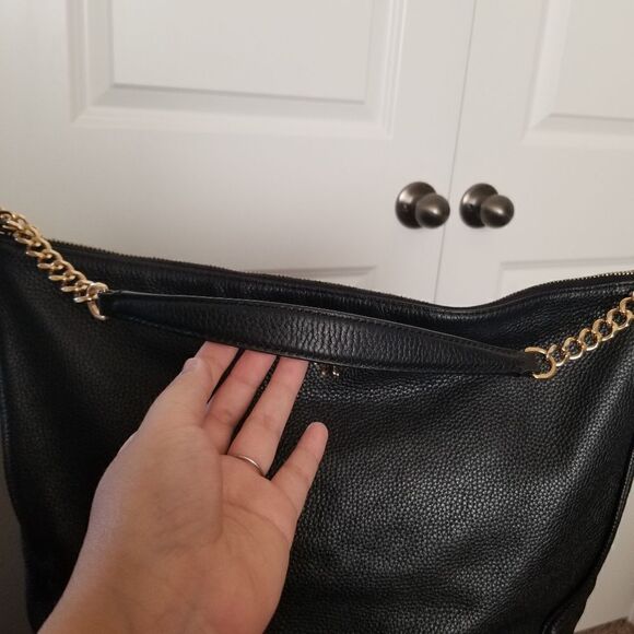 Tory Burch Leather Shoulder Bag - Picture 7 of 12